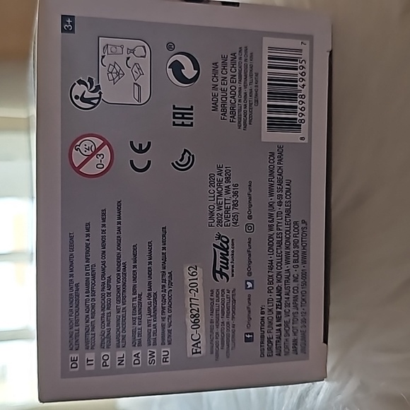 FUNKO POP EDWARD SCISSORHANDS - Picture 13 of 16